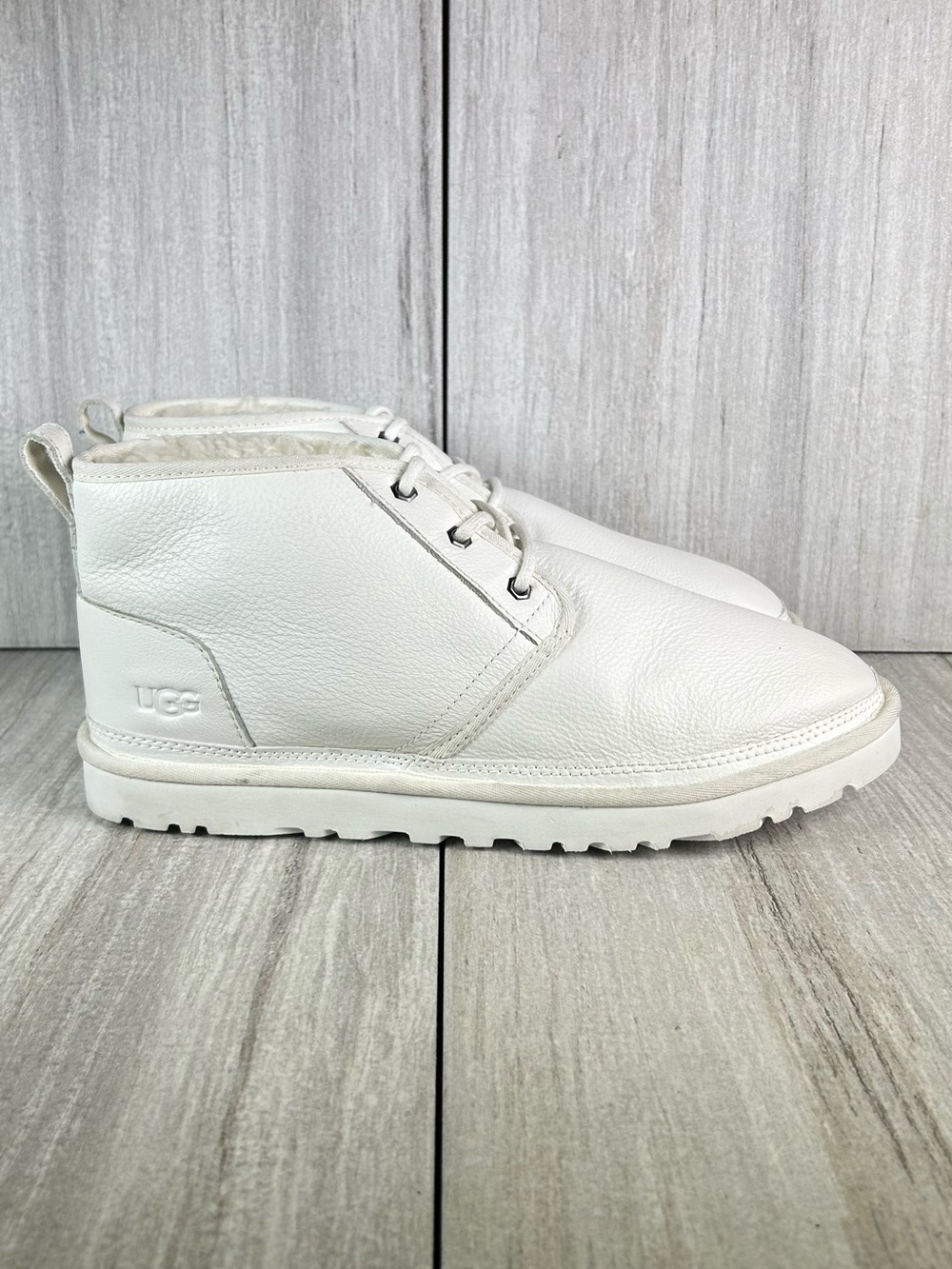 UGG Neumel Triple White Leather Chukka Ankle Boot Lace Up Shoe Mens Size 12